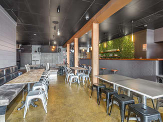 Shop & Retail commercial property leased at 3 & 4/17 Great Western Highway Blaxland NSW 2774