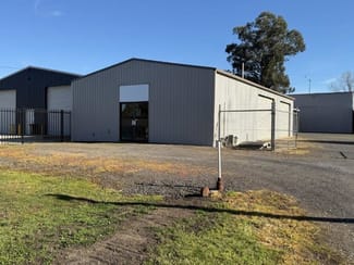 Shop & Retail commercial property for lease at 11 Abbott Street Hamilton VIC 3300