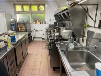 Shop & Retail commercial property leased at Raymond Terrace NSW 2324