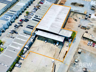 Factory, Warehouse & Industrial commercial property for lease at Arundel QLD 4214