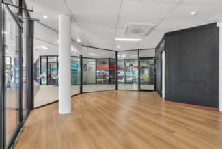 Shop & Retail commercial property for lease at 8/2-4 Ocean Street Maroochydore QLD 4558 Shop & Retail commercial property for lease at 8/2-4 Ocean Street Maroochydore QLD 4558