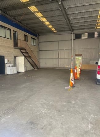 Factory, Warehouse & Industrial commercial property for lease at Geebung QLD 4034