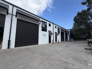 Factory, Warehouse & Industrial commercial property leased at Unit 5/74-76 Oak Road Kirrawee NSW 2232
