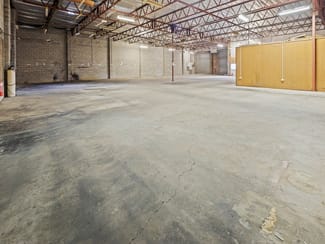 Factory, Warehouse & Industrial commercial property for lease at 58 Annie Street Rocklea QLD 4106