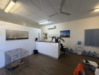 Factory, Warehouse & Industrial commercial property for lease at 2/15 Graffin Crescent Winnellie NT 0820