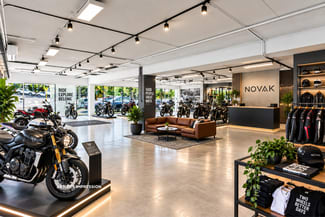 Showrooms / Bulky Goods commercial property for lease at 3/40 Roger Street Brookvale NSW 2100 Showrooms / Bulky Goods commercial property for lease at 3/40 Roger Street Brookvale NSW 2100