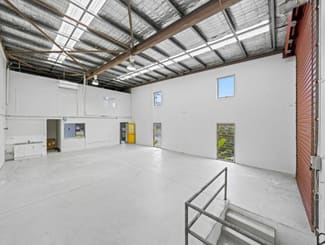 Offices commercial property for lease at Whole/85 Deshon Street Woolloongabba QLD 4102