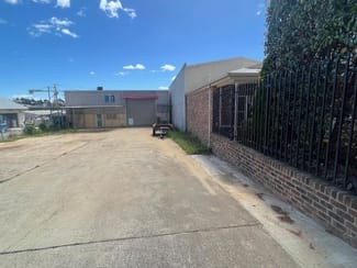 Factory, Warehouse & Industrial commercial property sold at Whole Property/42 Paterson Parade Queanbeyan NSW 2620
