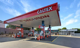 Shop & Retail commercial property sold at 43 Queen Elizabeth Drive Berserker QLD 4701
