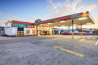 Shop & Retail commercial property sold at 692 Main Road Edgeworth NSW 2285