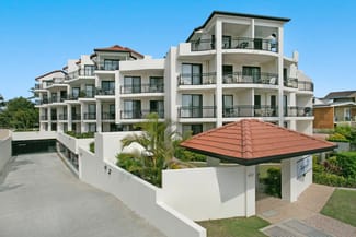 Hotel, Motel, Pub & Leisure commercial property for sale at Biggera Waters QLD 4216 Hotel, Motel, Pub & Leisure commercial property for sale at Biggera Waters QLD 4216