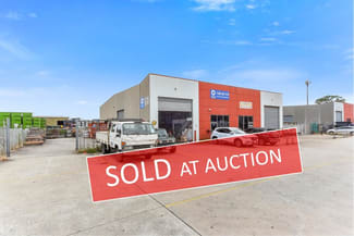 Factory, Warehouse & Industrial commercial property sold at Unit 4/433-435 Hammond Road Dandenong South VIC 3175