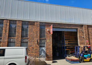 Factory, Warehouse & Industrial commercial property sold at 18/76 Hume Highway Lansvale NSW 2166