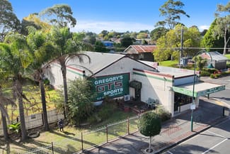Shop & Retail commercial property sold at 2 Rutherglen Road Newborough VIC 3825