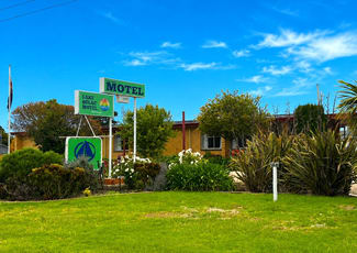 Hotel, Motel, Pub & Leisure commercial property for sale at 2173 Glenelg Highway Lake Bolac VIC 3351 Hotel, Motel, Pub & Leisure commercial property for sale at 2173 Glenelg Highway Lake Bolac VIC 3351