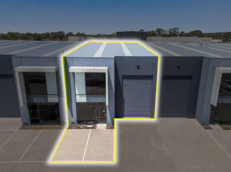 Showrooms / Bulky Goods commercial property sold at 18/10 Klauer Street Seaford VIC 3198