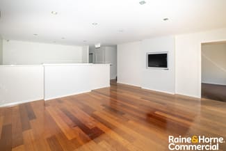Showrooms / Bulky Goods commercial property for sale at 5/17-25 Lake Albert Road Wagga Wagga NSW 2650 Showrooms / Bulky Goods commercial property for sale at 5/17-25 Lake Albert Road Wagga Wagga NSW 2650