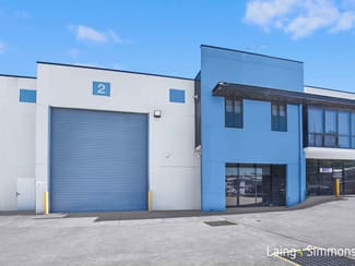 Factory, Warehouse & Industrial commercial property sold at 2/179-183 Woodpark Road Smithfield NSW 2164