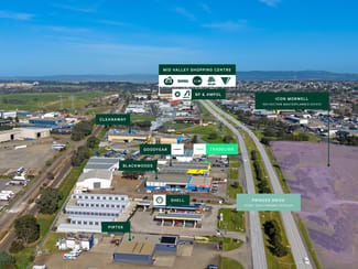 Showrooms / Bulky Goods commercial property for sale at Unit 1/192-208 Princes Drive Morwell VIC 3840 Showrooms / Bulky Goods commercial property for sale at Unit 1/192-208 Princes Drive Morwell VIC 3840