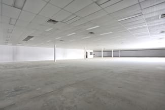 Showrooms / Bulky Goods commercial property leased at 1/182-190 Morayfield Road Morayfield QLD 4506