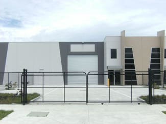 Factory, Warehouse & Industrial commercial property leased at 4/45-53 National Avenue Pakenham VIC 3810