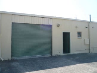 Factory, Warehouse & Industrial commercial property leased at 3/3 Hereford Street Berkeley Vale NSW 2261