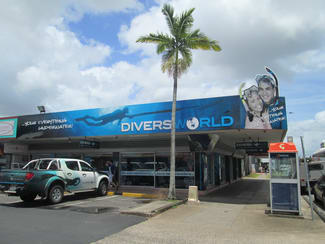 Shop & Retail commercial property leased at Shop 2A/113-117 Sheridan Street Cairns QLD 4870 Shop & Retail commercial property leased at Shop 2A/113-117 Sheridan Street Cairns QLD 4870