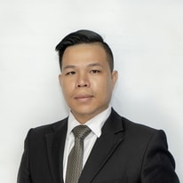 Ken Hoang