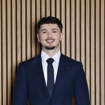 Lachlan Lowry