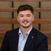 Lachlan Lowry