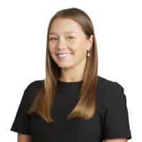 Sophie  Loxton