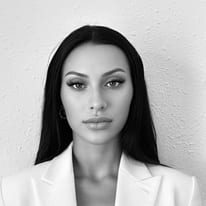 Zenita Warren
