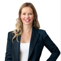 Julie Zucha