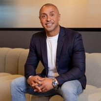 Simon Mostafa