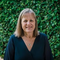 Gayle Clowes