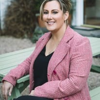 Christine  Maher 