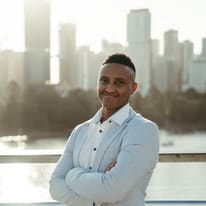 Dereje Bushell