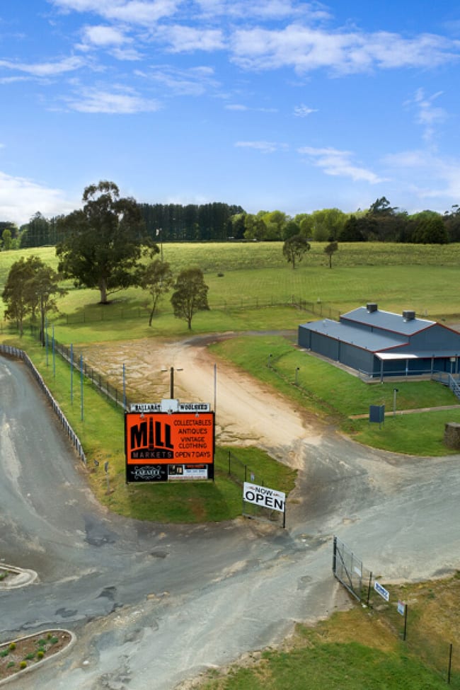 9367A Western Highway Warrenheip VIC 3352