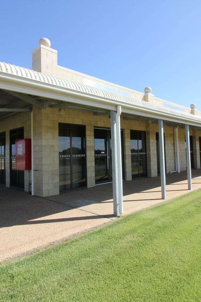 3A & B/9 Goldtower Street Queenton QLD 4820