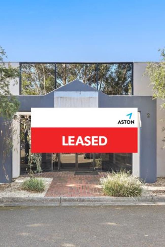 Unit 2, 104-106 Ferntree Gully Road, Oakleigh East VIC 3166