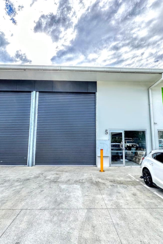 5/1 Hawkins Crescent Bundamba QLD 4304