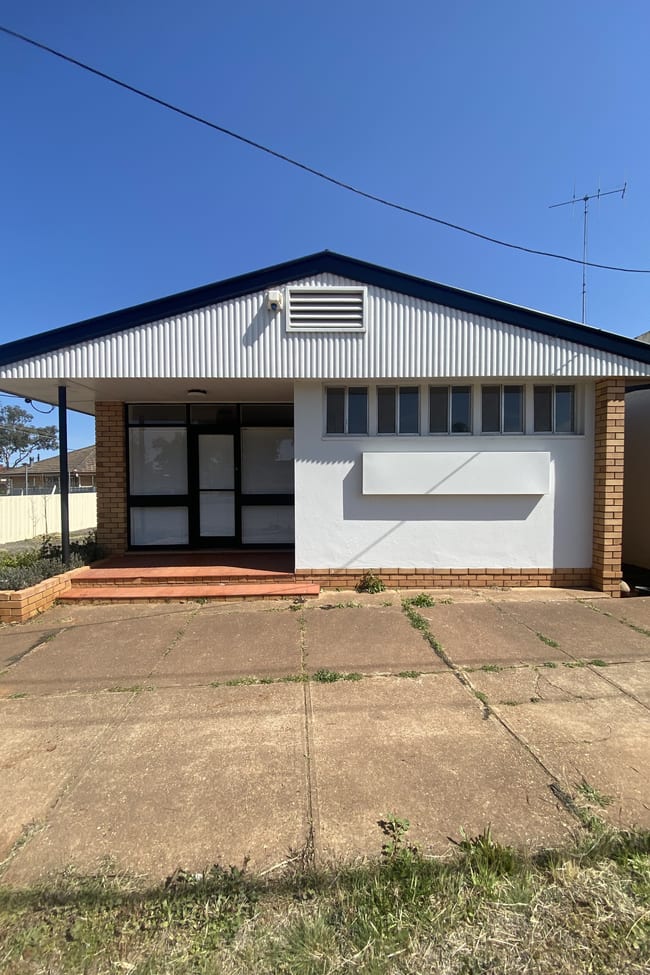 2 Melrose Street Condobolin NSW 2877