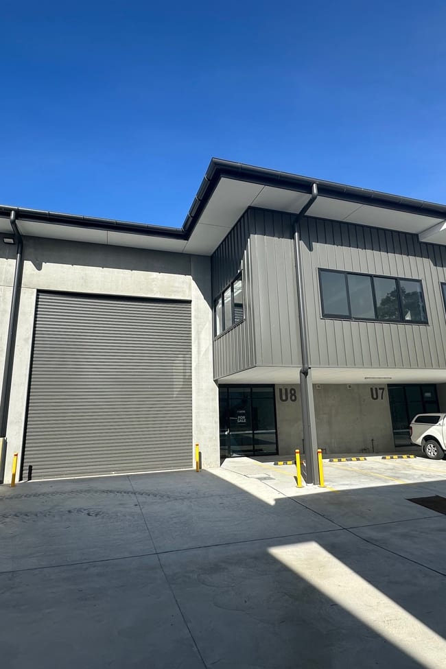 8/2 Indigo Loop Yallah NSW 2530