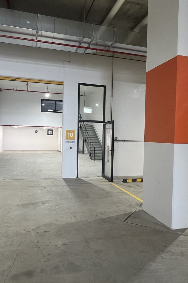 10/2 The Crescent Kingsgrove NSW 2208