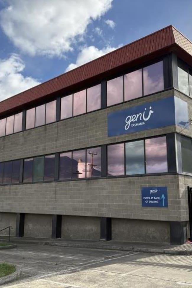 Office/26 Lampton Avenue Derwent Park TAS 7009