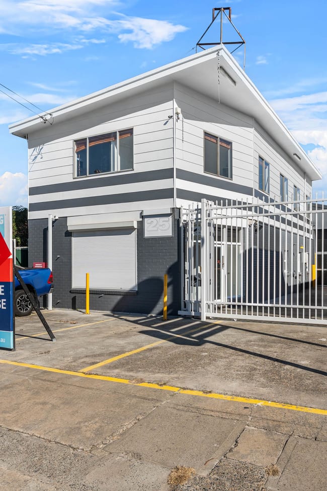 25 Moxon Road Punchbowl NSW 2196