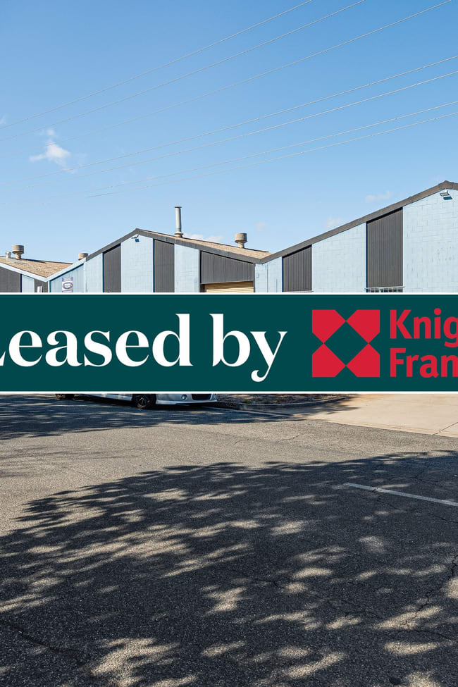 Whole of Property/25 Barfield Crescent Edinburgh North SA 5113
