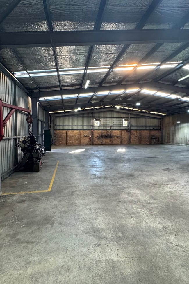 1/104 Industrial Road Oak Flats NSW 2529