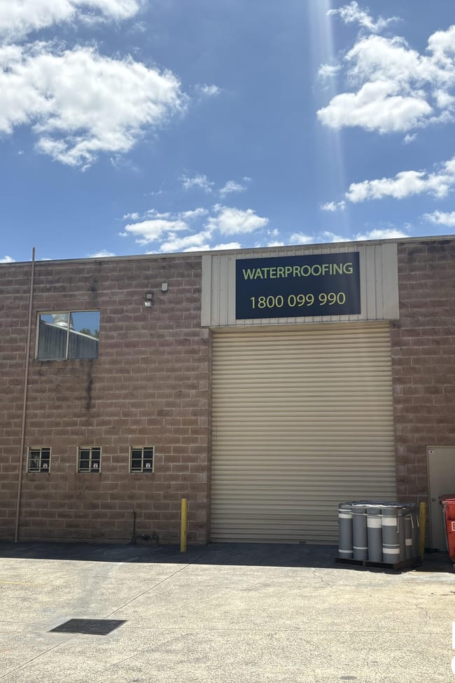 Unit 4/3 Moorlands Road Ingleburn NSW 2565