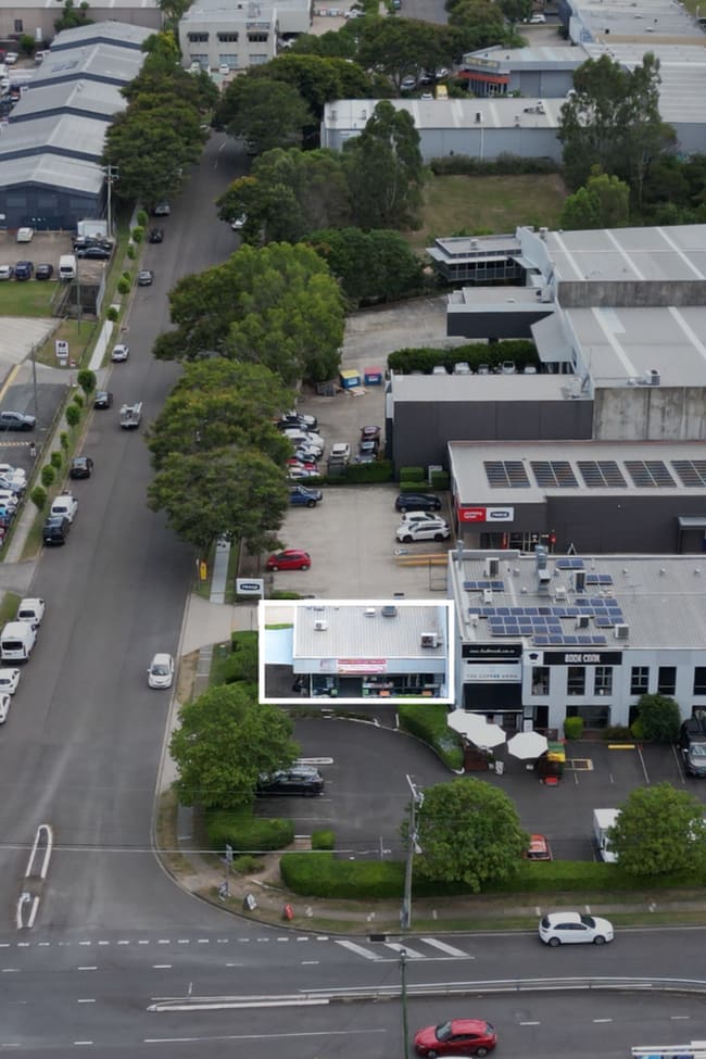 1/5 Secam Street Mansfield QLD 4122